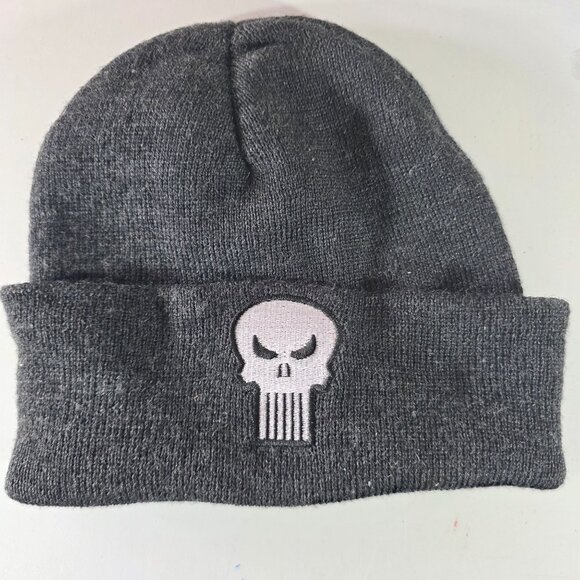 Gray Knit Beanie With Punisher Skull Embroidery Adult Marvel hat fall winter - Picture 1 of 4